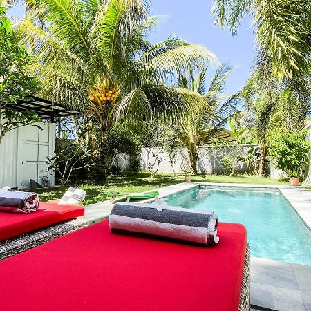 Villa Kotak Surfers Escape Reopening Rates Apply Now Selong Belanak Extérieur photo