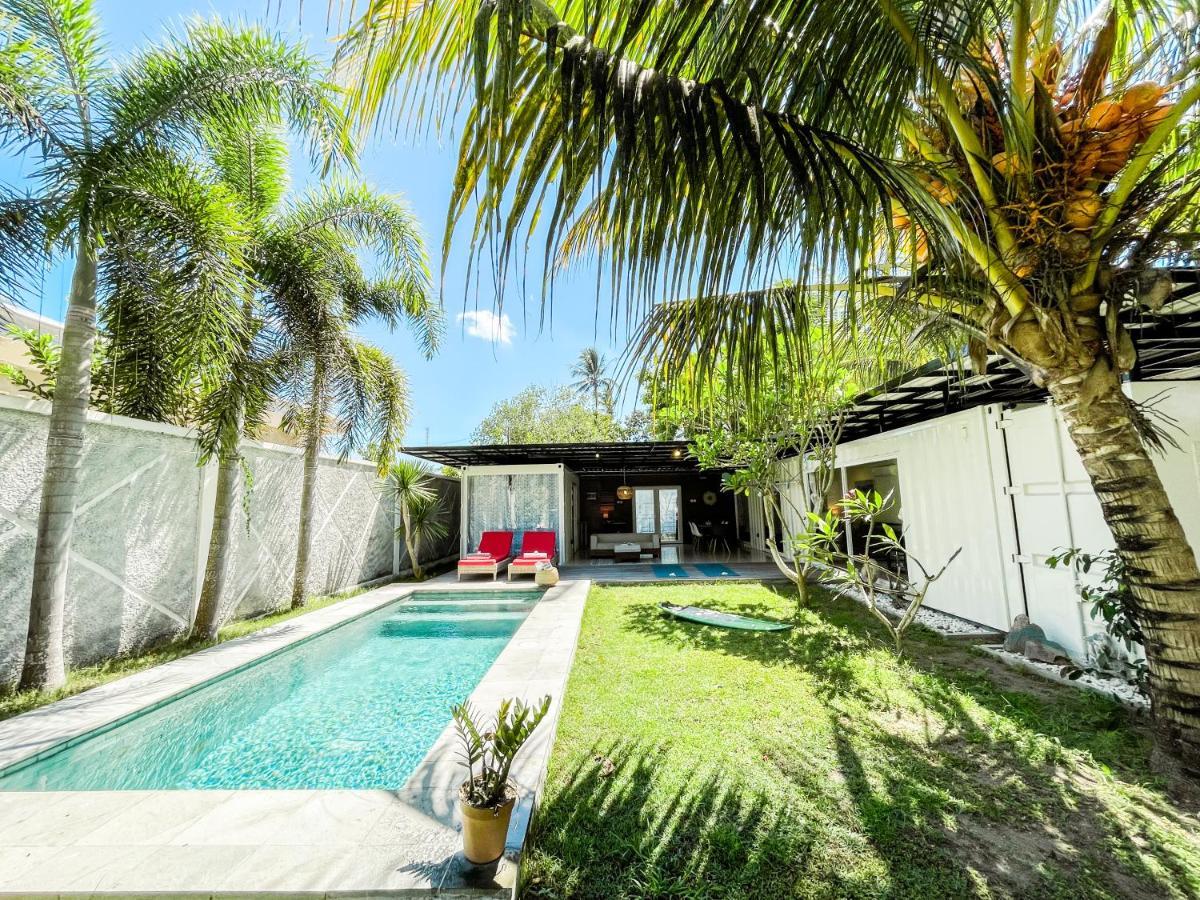 Villa Kotak Surfers Escape Reopening Rates Apply Now Selong Belanak Extérieur photo