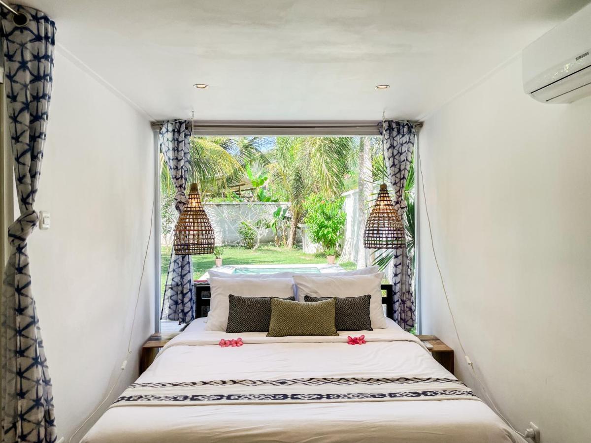 Villa Kotak Surfers Escape Reopening Rates Apply Now Selong Belanak Extérieur photo