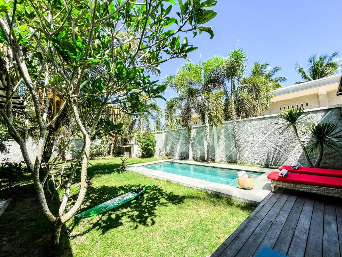 Villa Kotak Surfers Escape Reopening Rates Apply Now Selong Belanak Extérieur photo