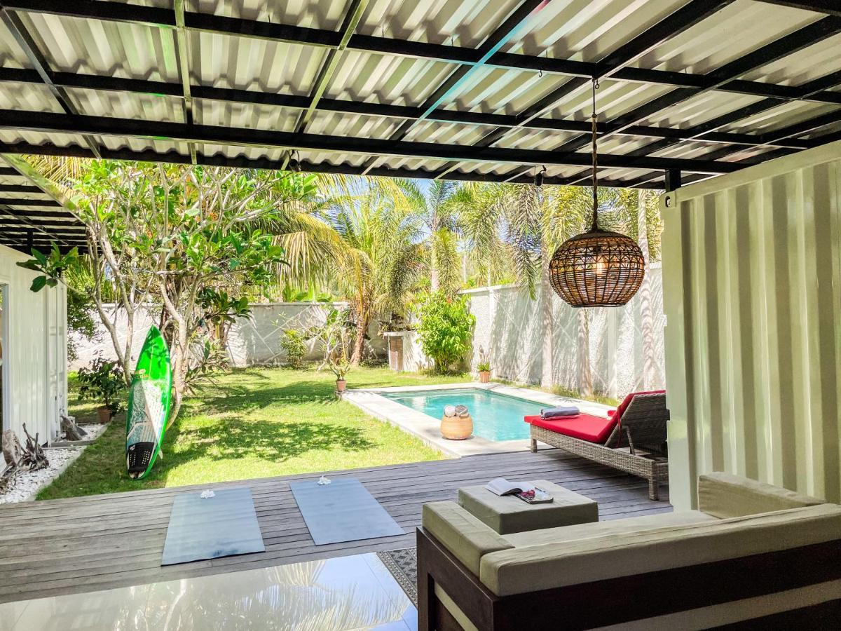 Villa Kotak Surfers Escape Reopening Rates Apply Now Selong Belanak Extérieur photo